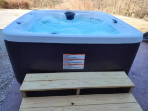 Hot tub